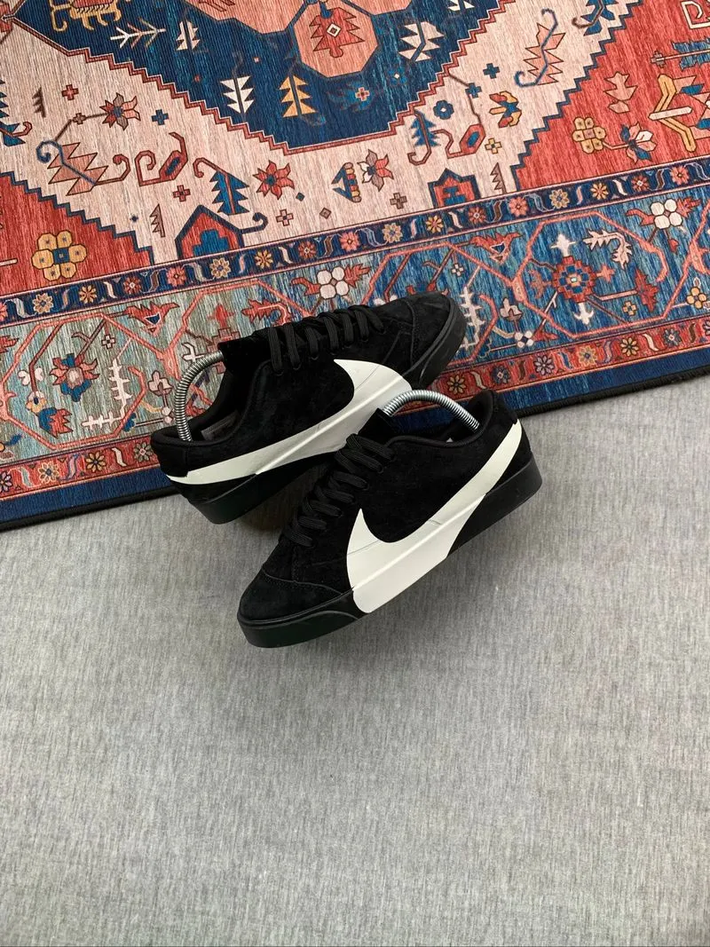 Nike Blazer City Low Black White photo 1