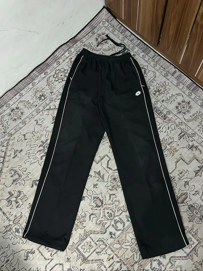 Trackpants Lotto (size 90 on tag) photo 1