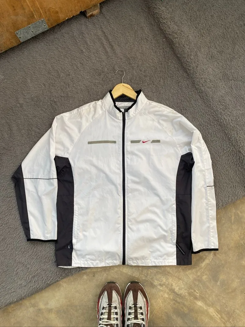 Nike tracksuit white  photo 1