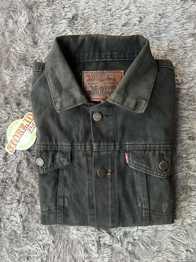 Jaket Denim Levis Hitam photo 1