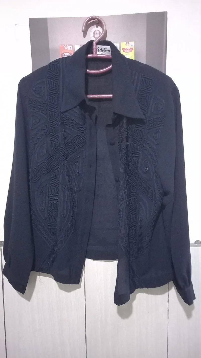 navy blouse photo 1