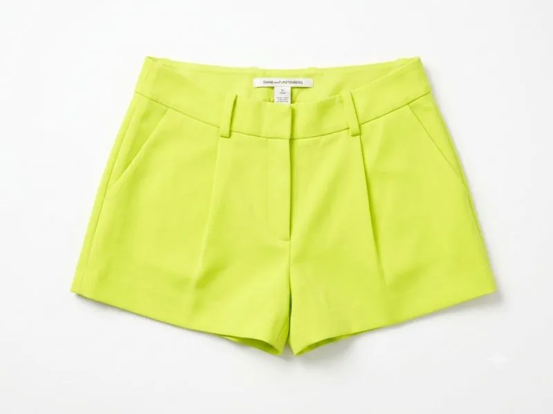 Diane von short pants photo 1