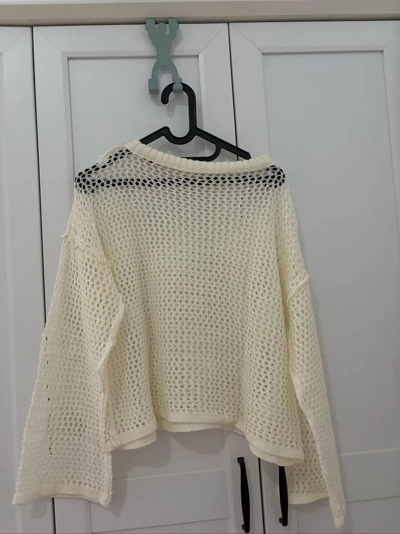blus photo 1