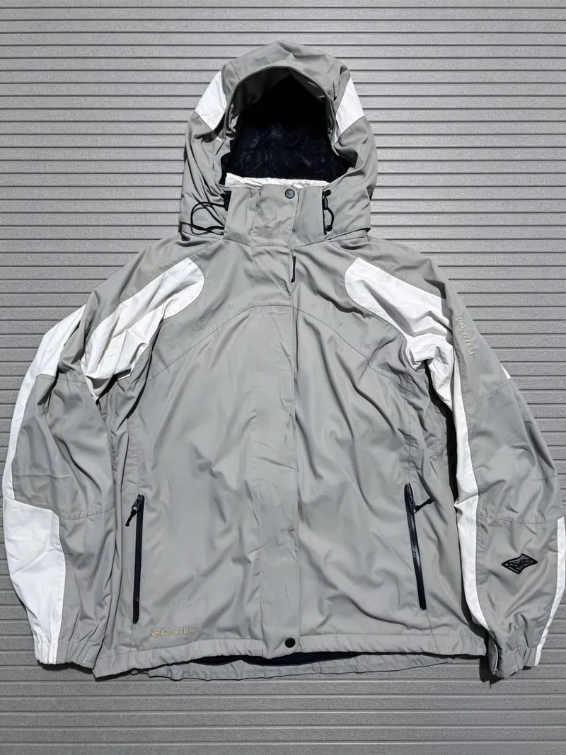 Columbia outdor titanium omnitech snowboard photo 1