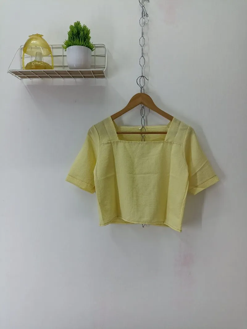 CROP TOP KOREAN BRAND photo 1