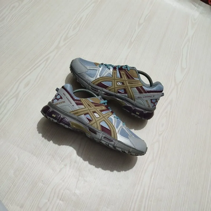 Asics Gel-Kahana 8 photo 1