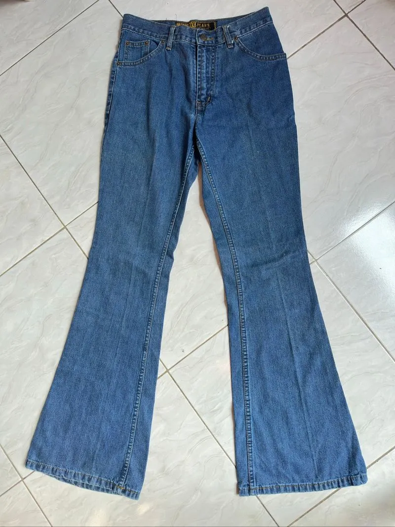 Celana Jeans Cutbray Triple Jeans Second photo 1