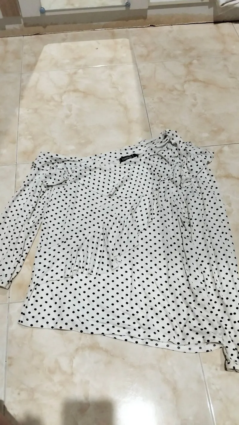 Baju Volkadot Putih Hitam photo 1