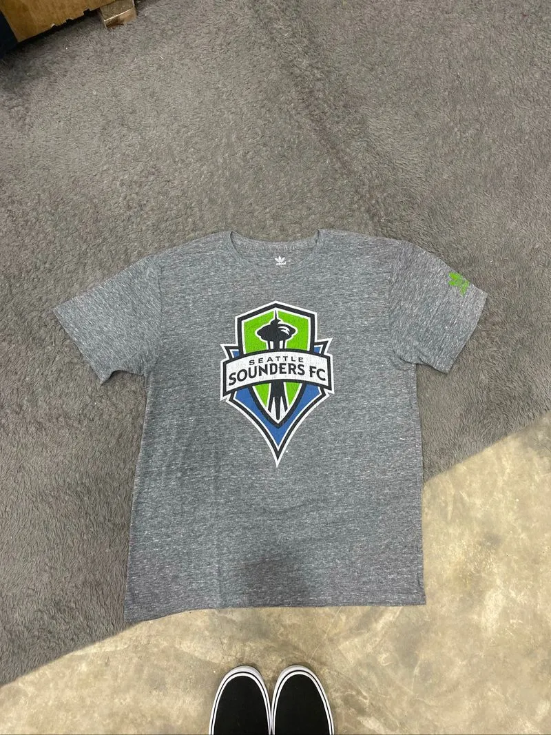Adidas seattle sounders fc vintage photo 1
