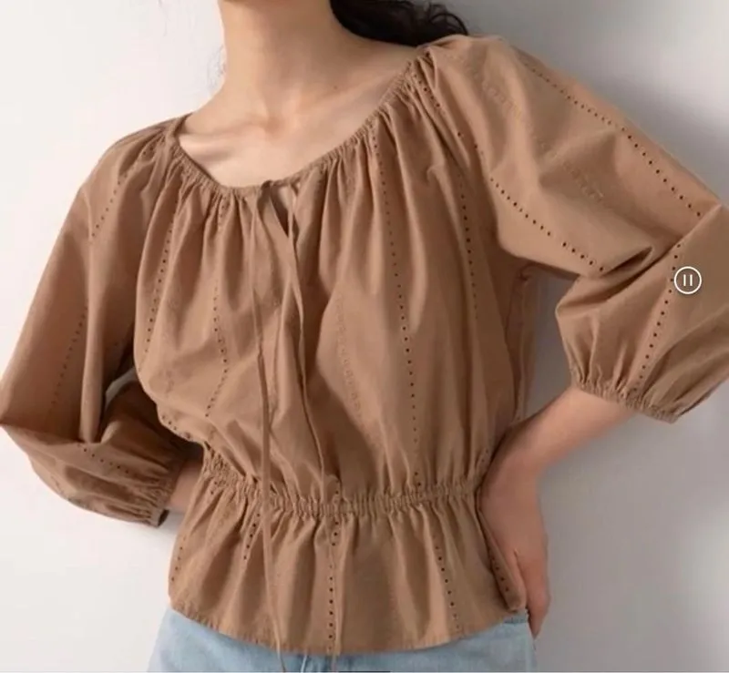 UNIQLO Embroidery Blouse 3/4 Sleeve( Uniqlo katbol bordir) photo 1