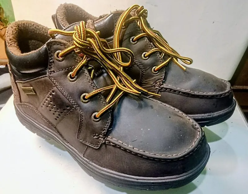 Skechers - Sepatu Pria Casual Kulit Keren Kekinian photo 1