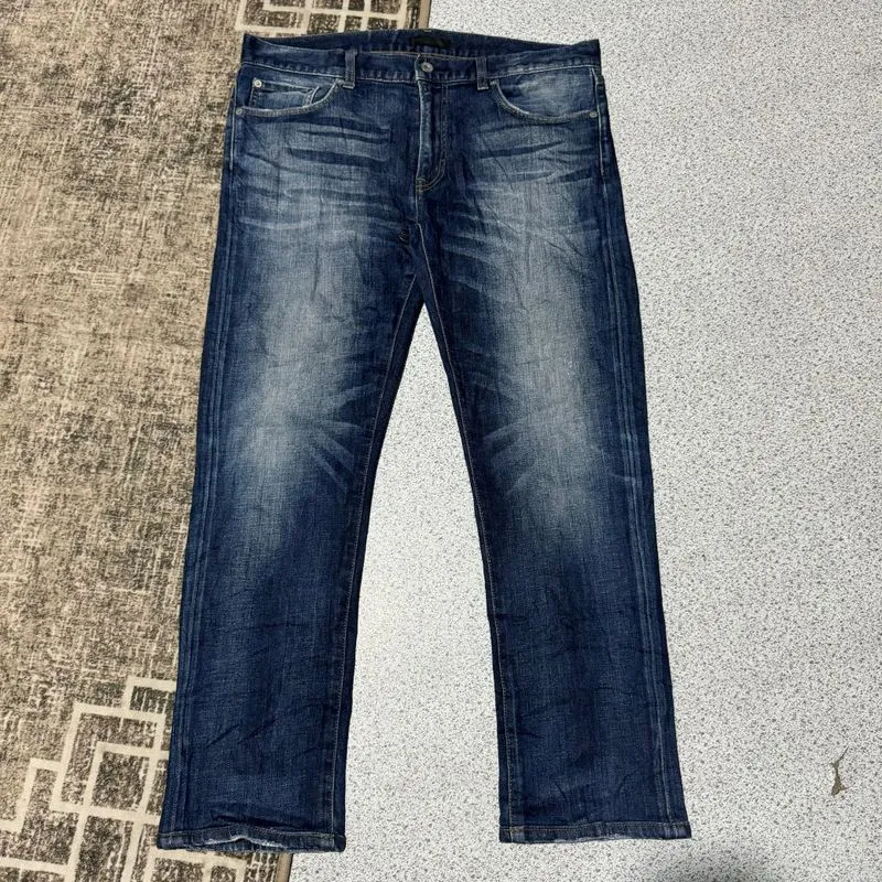 Uniqlo Streetwear Casual Jeans Pria navy photo 1