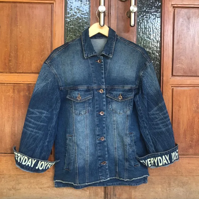 JConiq Denim Jacket photo 1