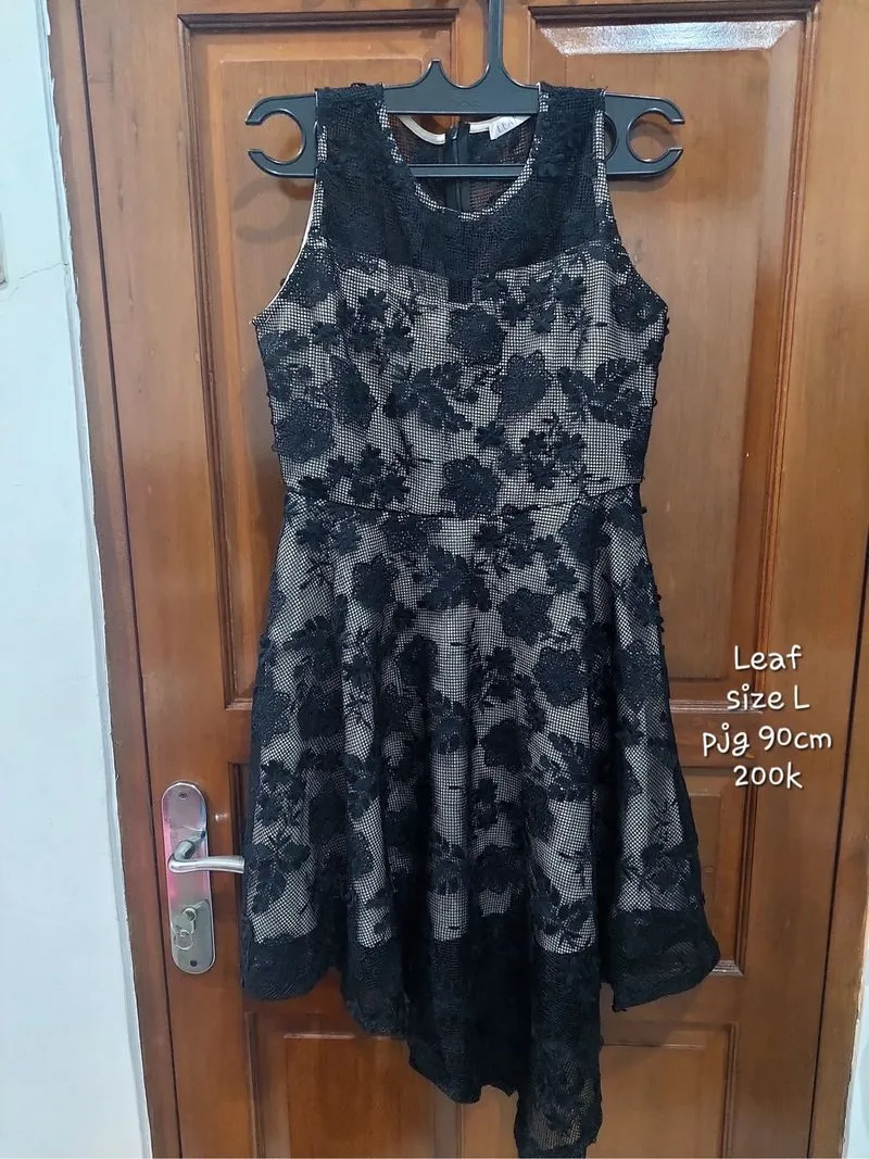 leaf dress photo 1