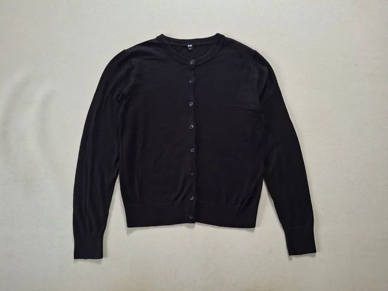 CARDIGAN UNIQLO HITAM ORIGINAL 100% photo 1