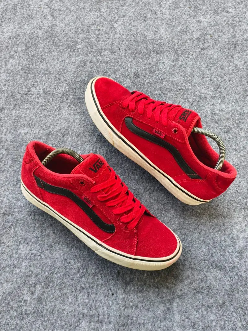 Vans photo 1
