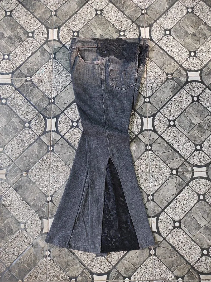 CHILLI PAPPER LACE FLARE JEANS photo 1