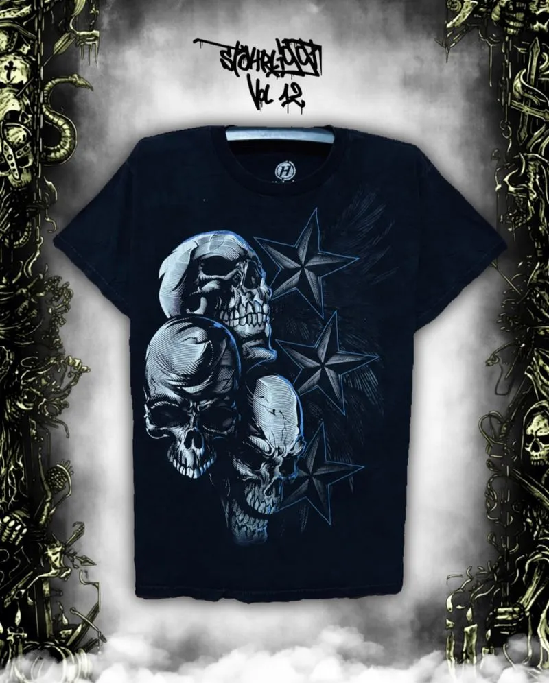 skull graphic tee y2k photo 1