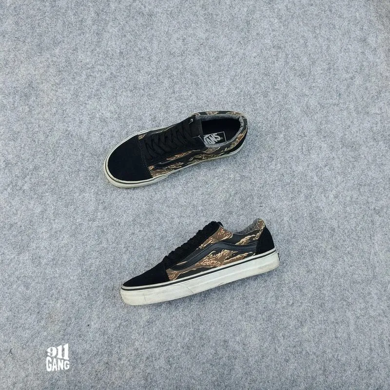 Vans photo 1