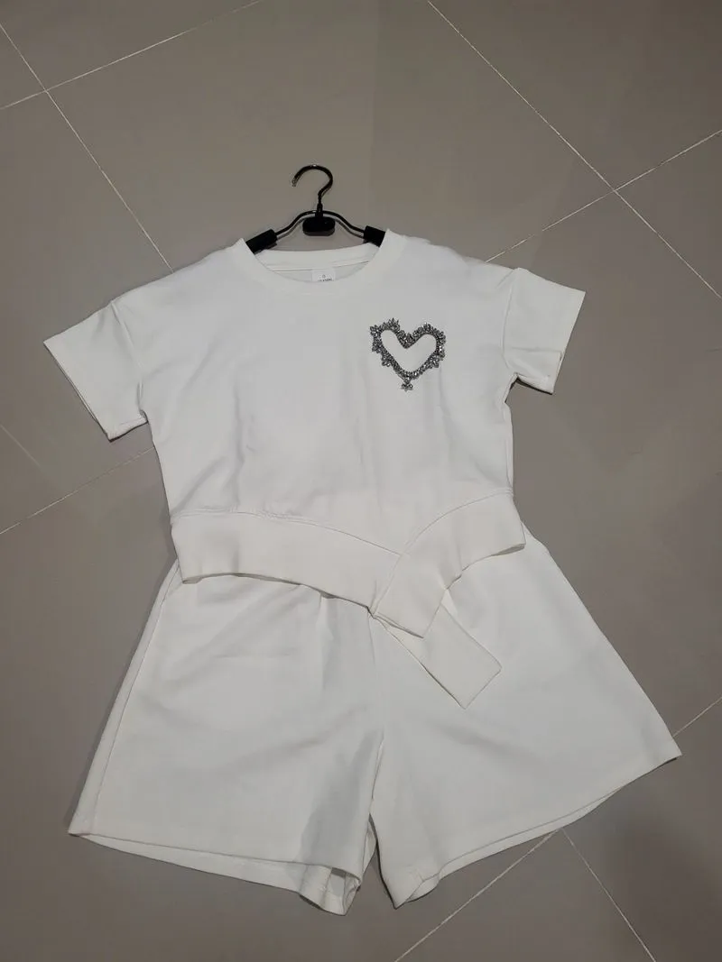 Set White photo 1