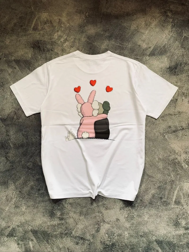 Uniqlo Kaws X Andy warhol photo 1