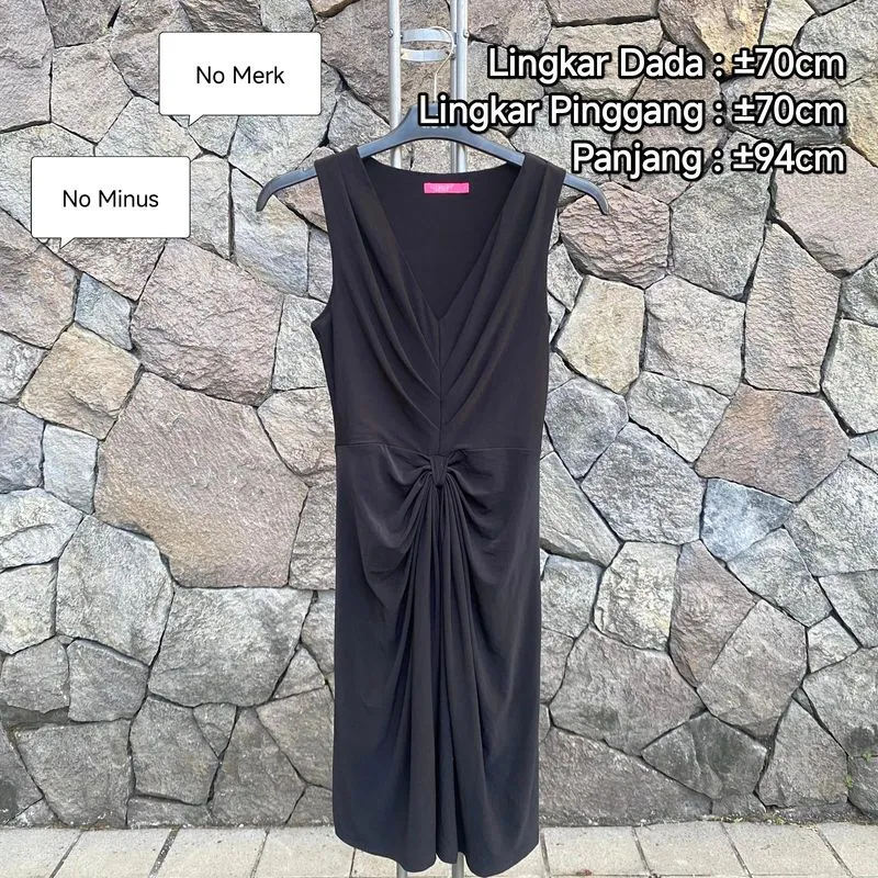 Preloved (Personal Used) Dress Hitam photo 1