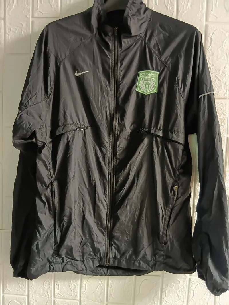 Jaket nike windrunner photo 1