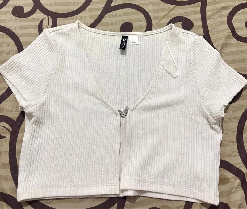 Butterfly cardigan photo 1