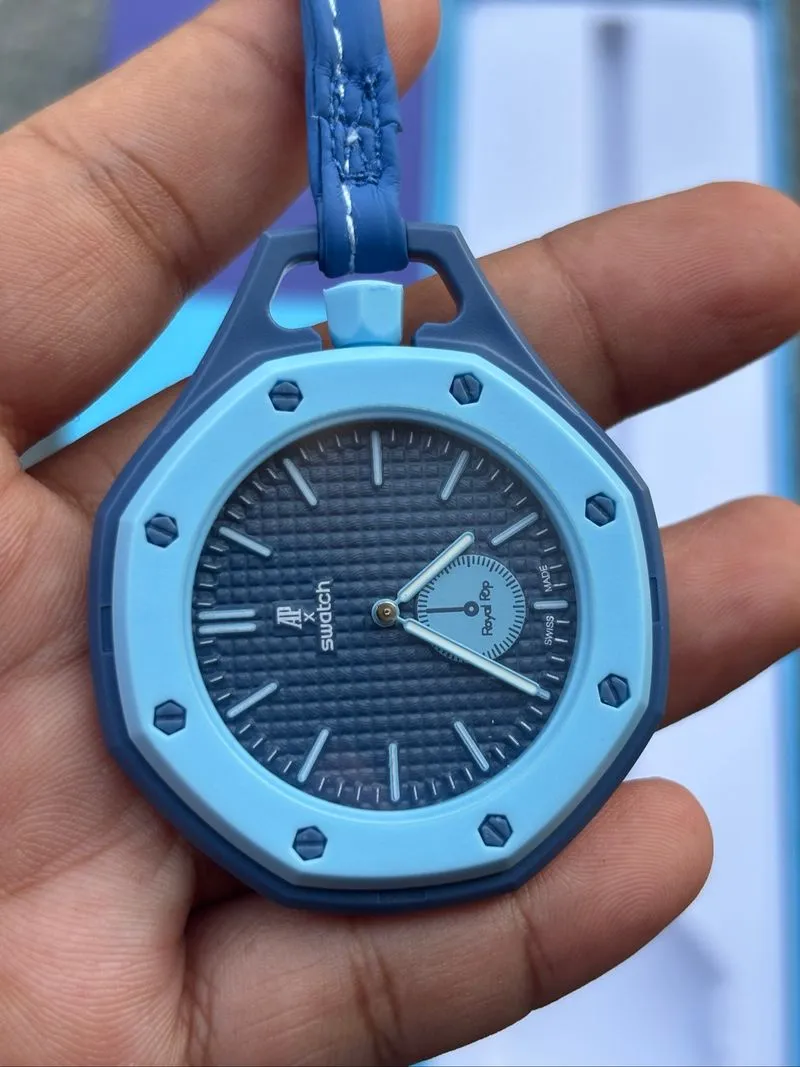 JAM SAKU ROYAL POP SWATCH x AP (3) photo 1