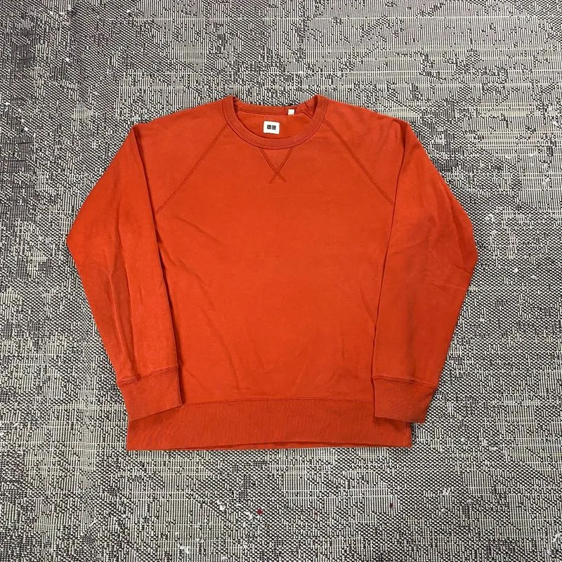 CREWNECK UNIQLO, size L-XL photo 1