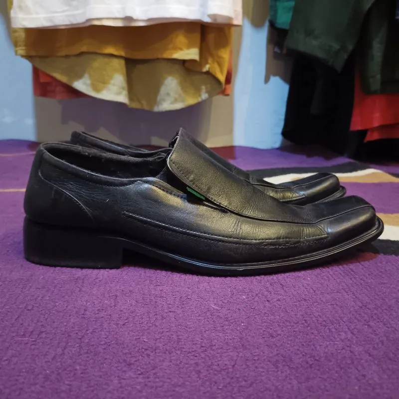 Kickers Slip On / Pantofel Mans Leather Shoes
Size 41 photo 1