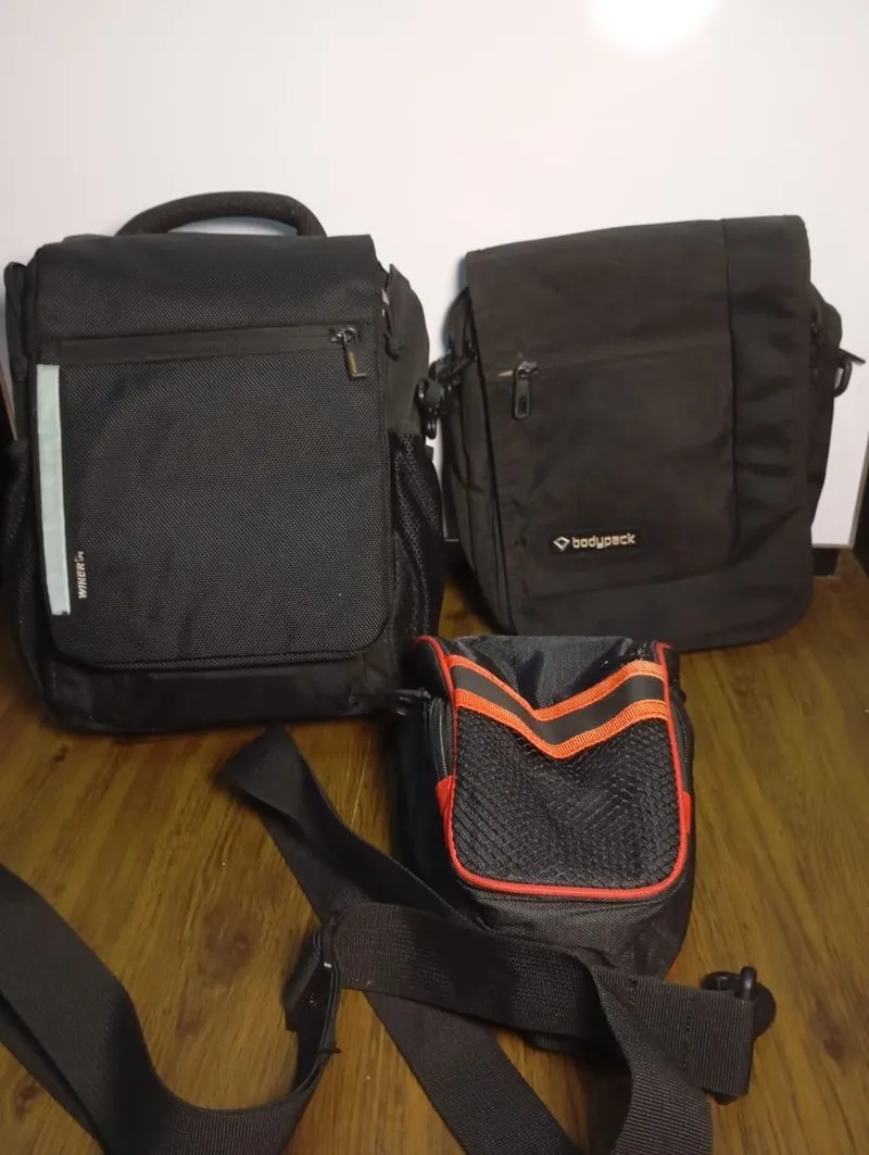 [PRELOVED] Bundling Bodypack Slingback & Camera Bag photo 1