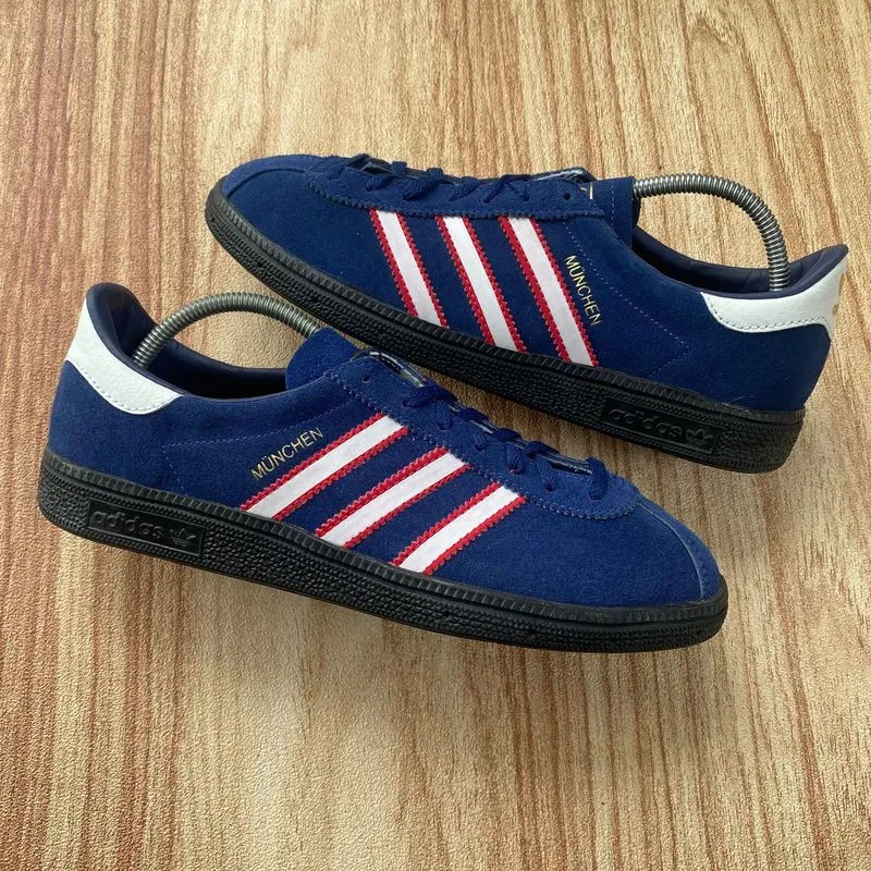 Adidas Casual Sneakers Pria blue photo 1