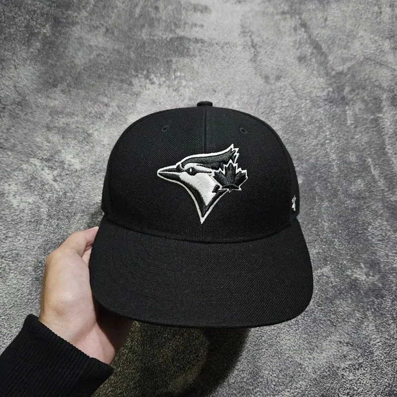 Toronto Blue Jays Hat Black by 47 photo 1