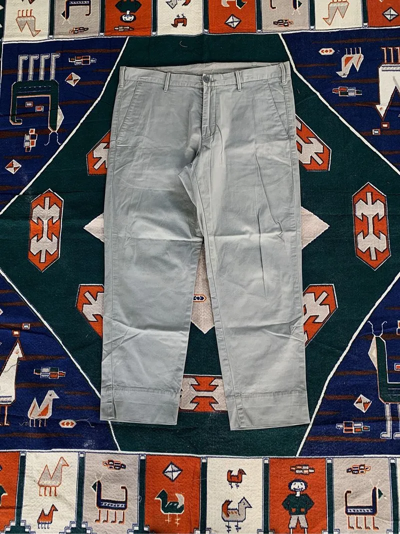 Celana chino Uniqlo photo 1