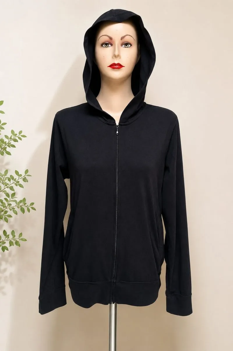 Uniqlo Sport Hoodie Zip Hitam Size L Lightweight Stretch photo 1