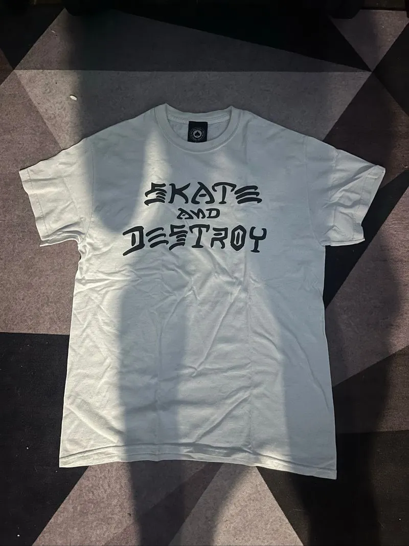 trashet tshirt photo 1