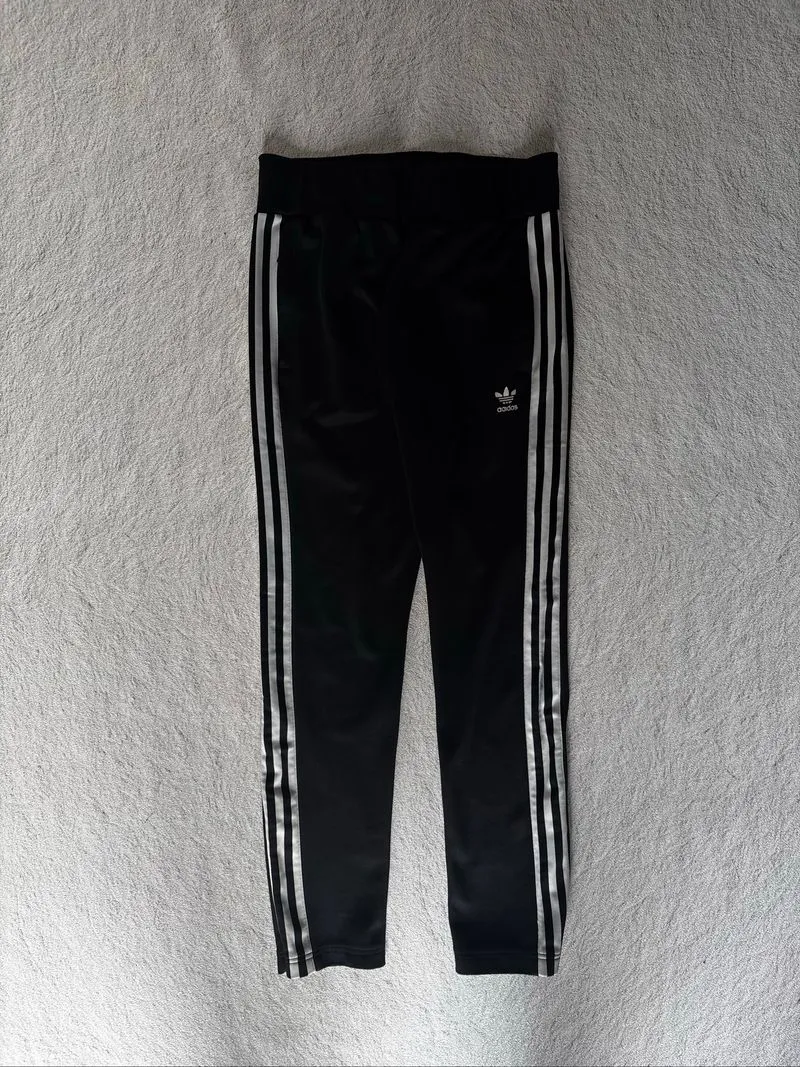 Trackpant Adidas Europa Black White Colorway photo 1