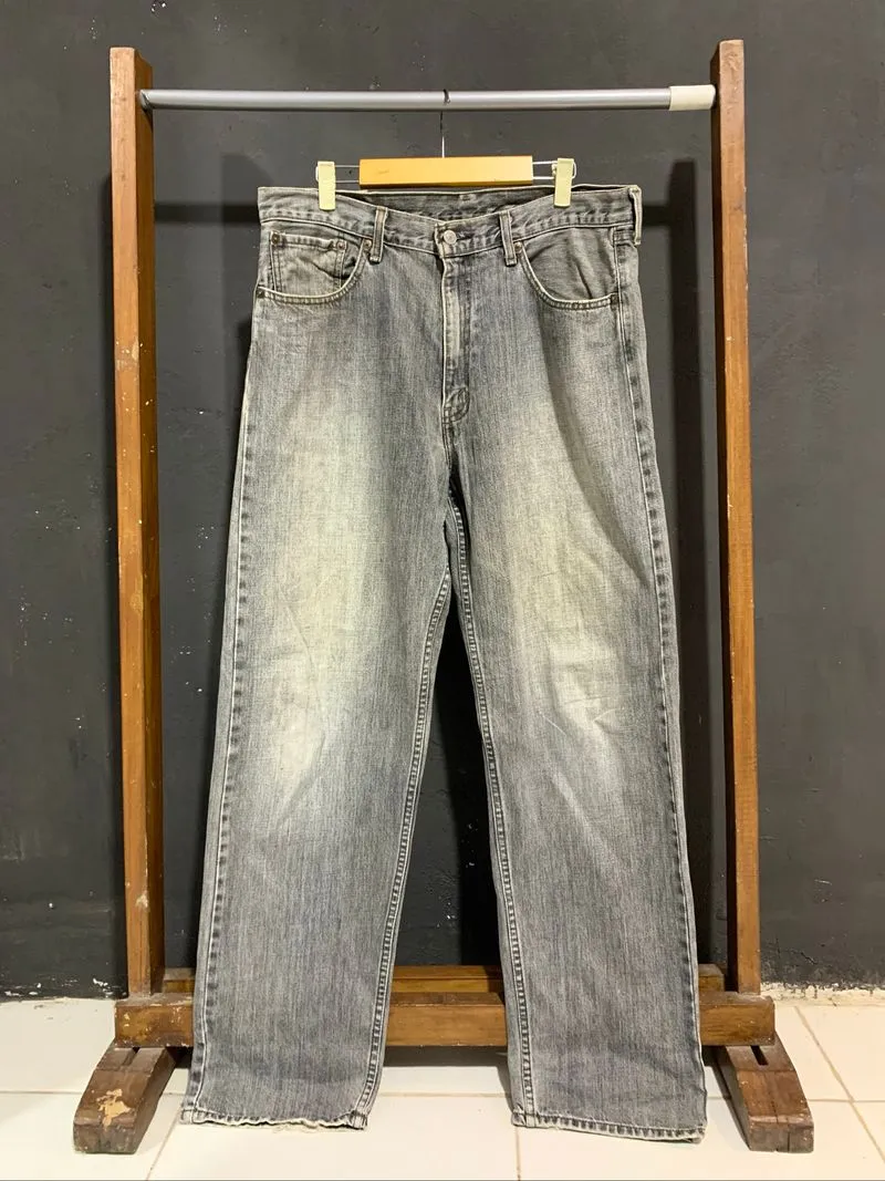 VINTAGE 20s LEVIS 559 JAPAN LOOSE FIT GREY WASHED JEANS photo 1