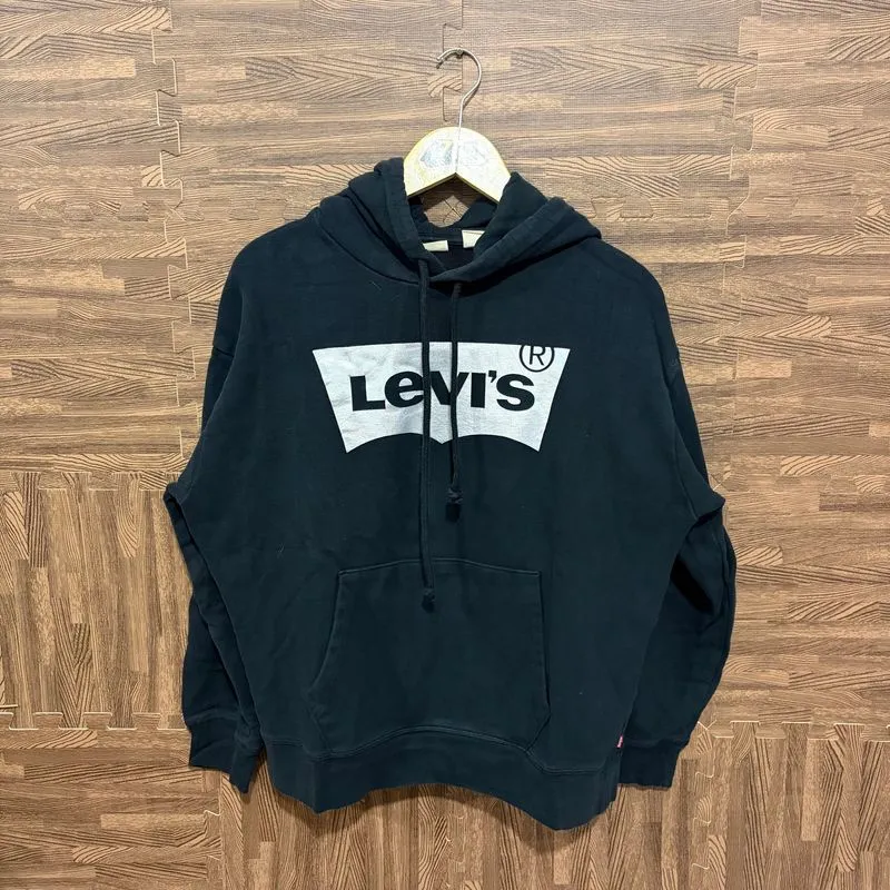 LEVIS BIG LOGO HITAM photo 1