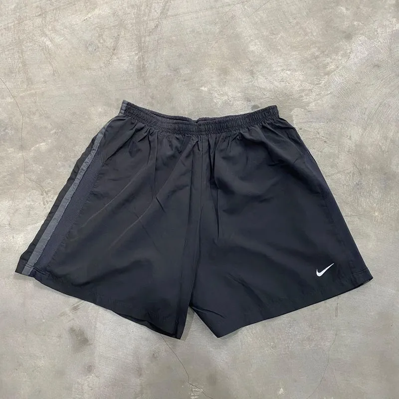 Celana pendek Nike photo 1