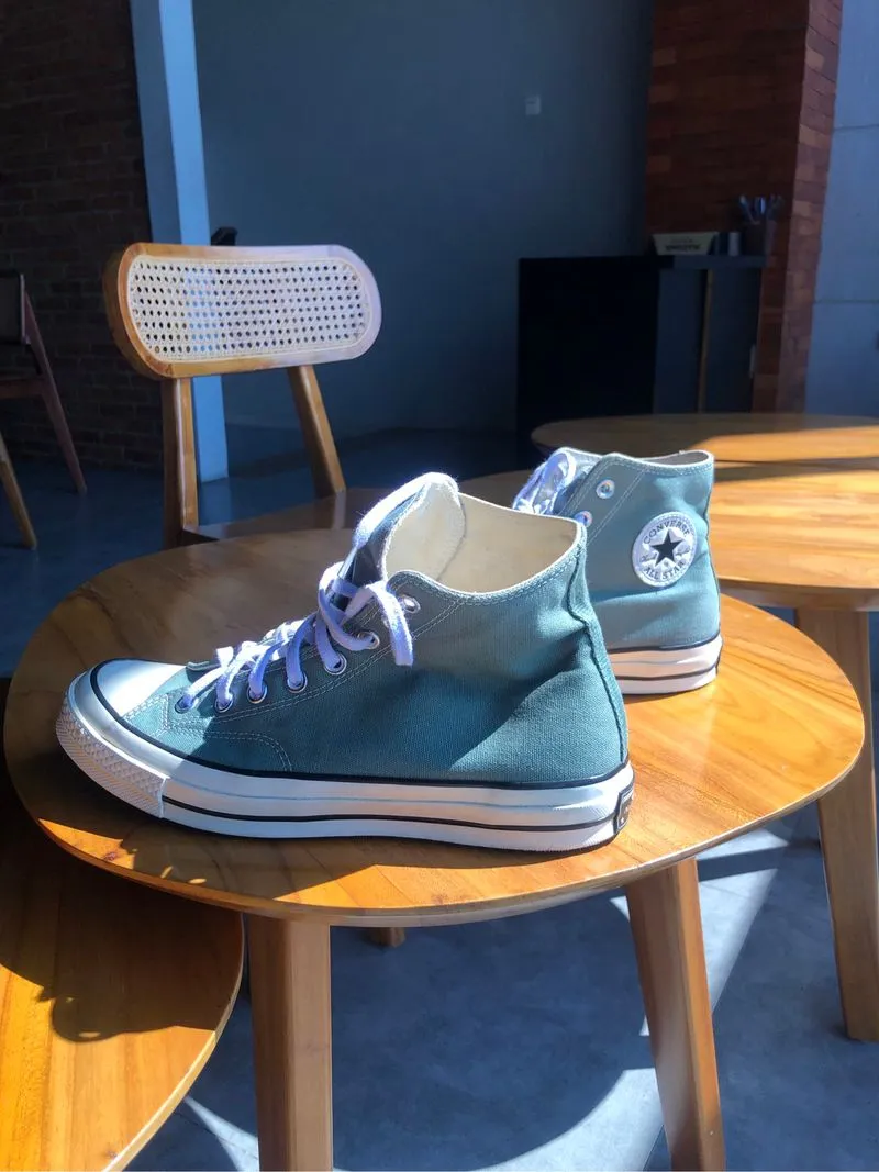 Sepatu  photo 1