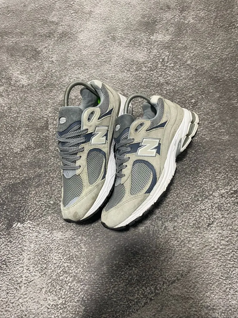 Newbalance 2002r grey cloud photo 1