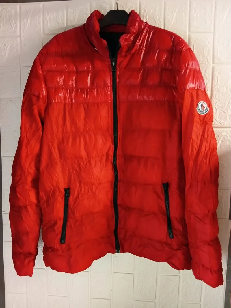 Moncler puffer jaket photo 1