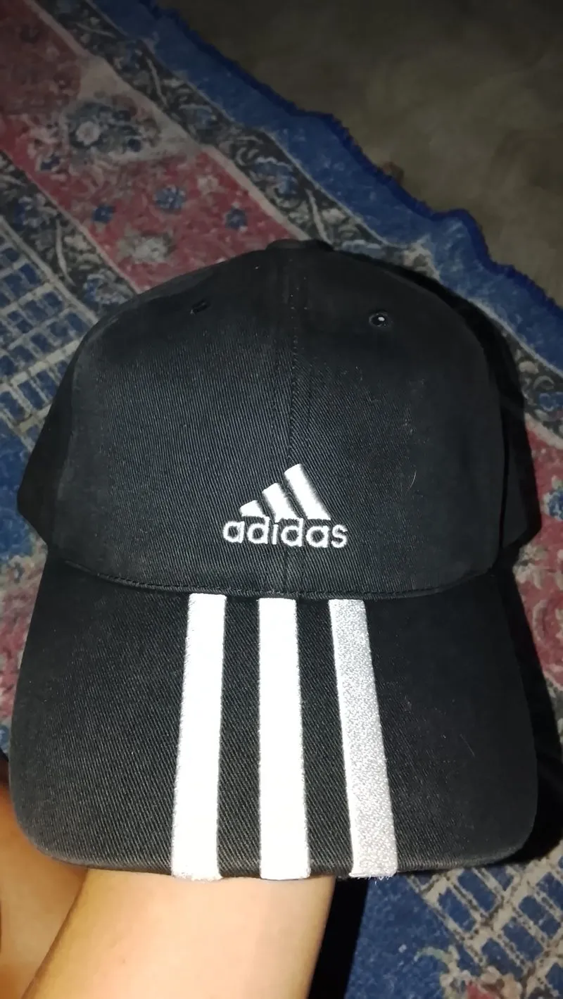 Adidas 3 strips photo 1