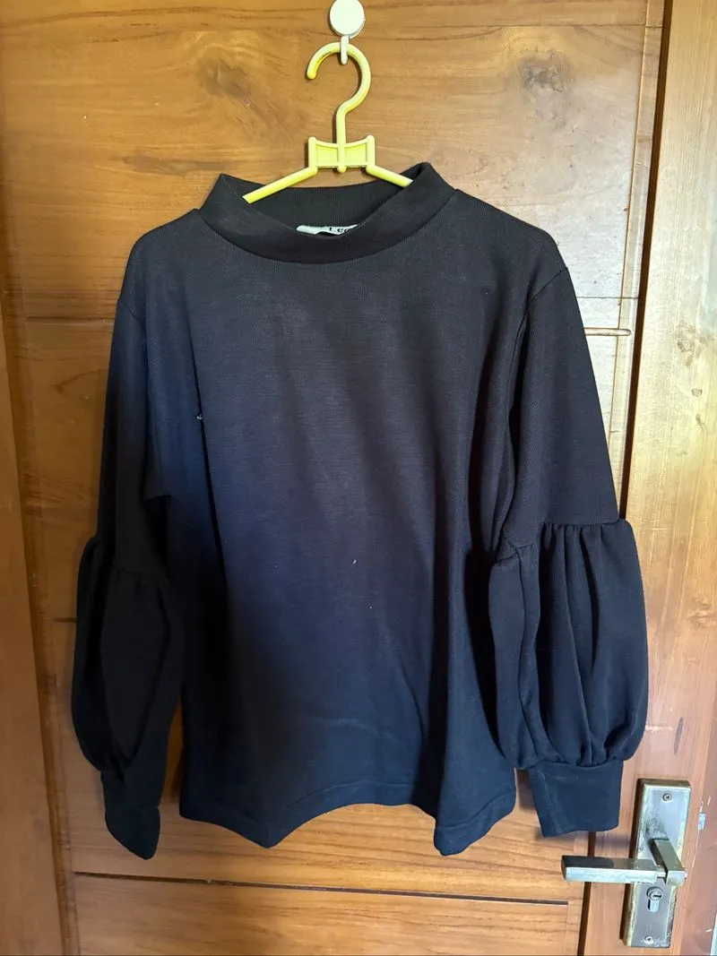 Blouse Hitam Lengan Puff Panjang Premium Kaos Turtleneck Ker photo 1