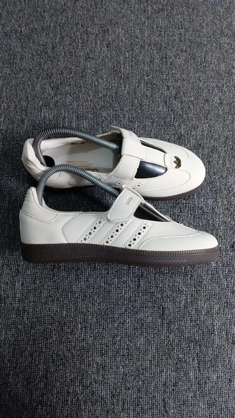 Adidas balet photo 1