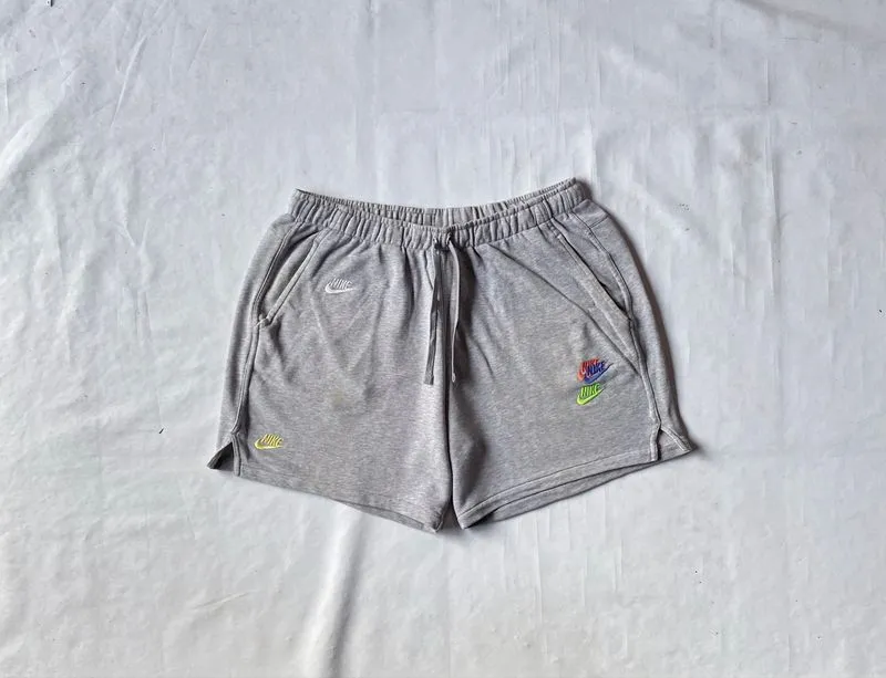Celana Nike  photo 1