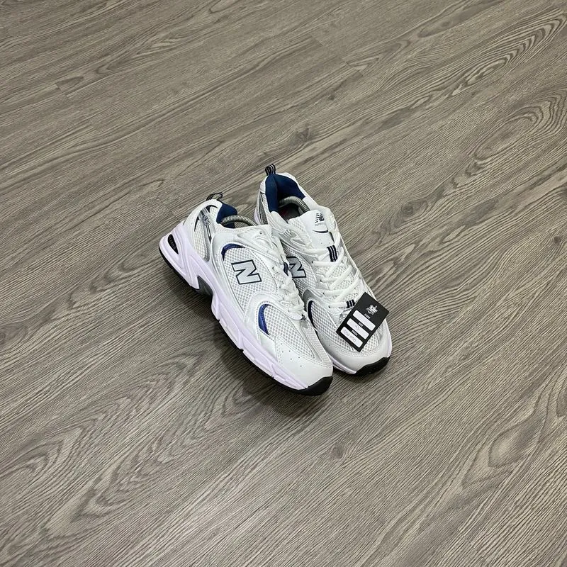 Sepatu New Balance 530 photo 1