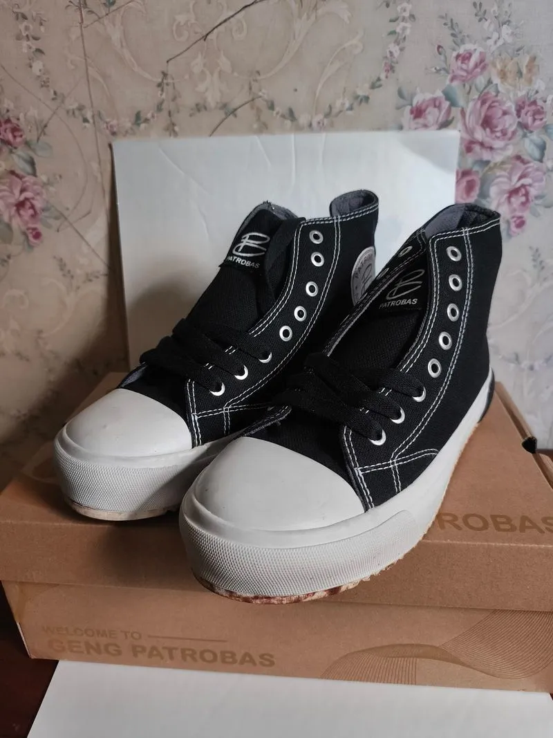 SEPATU PATROBAS HIGH photo 1